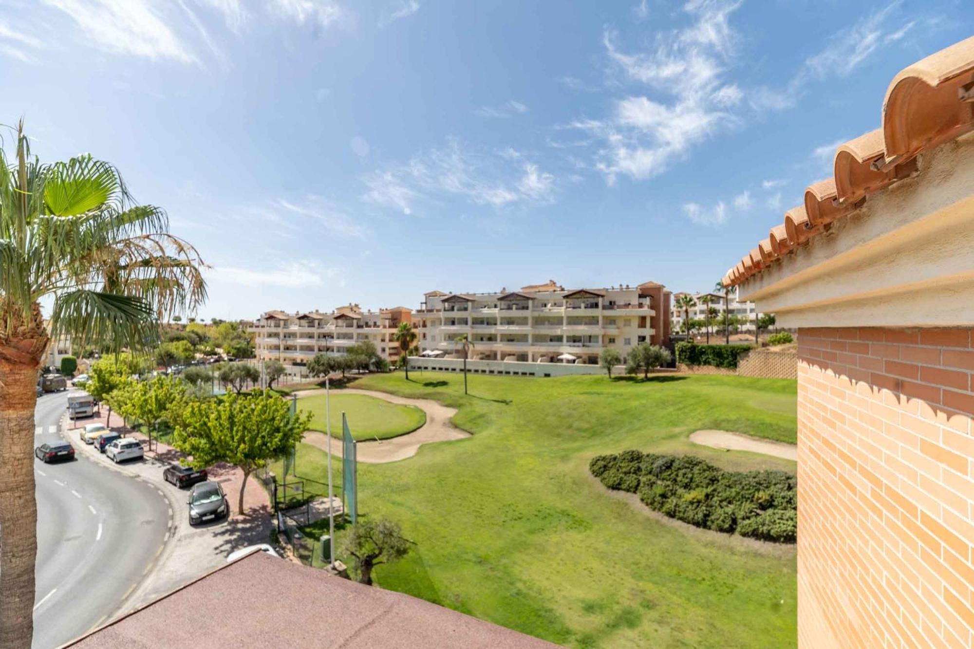 Апартаменты 116 - Penthouse With Views And Pool, 5Min Away From Golf Course! Бенальмадена Экстерьер фото