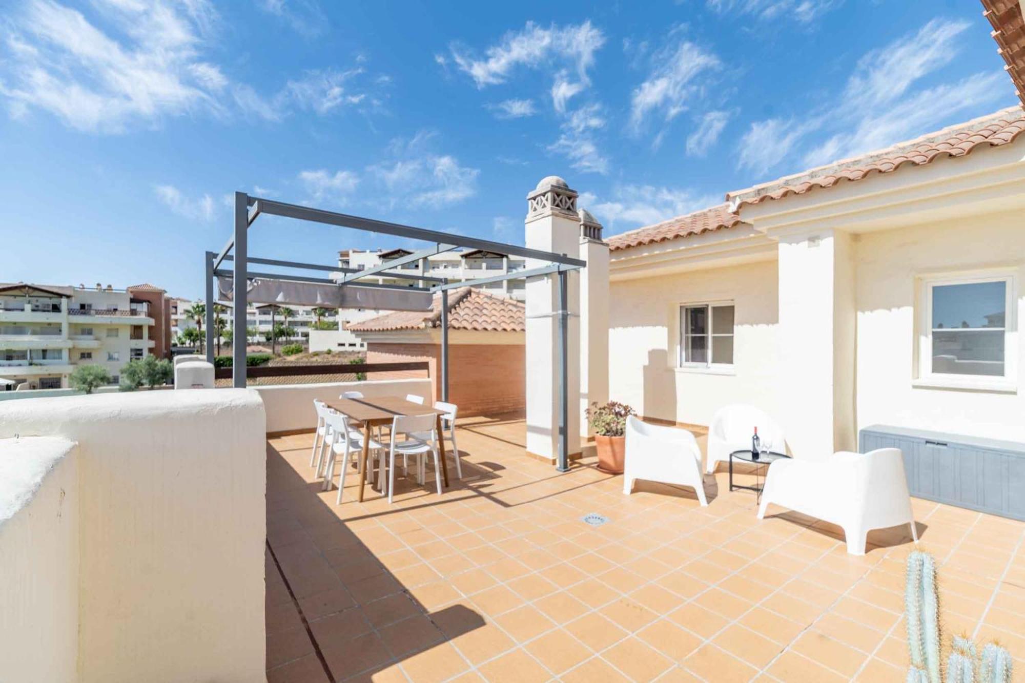 Апартаменты 116 - Penthouse With Views And Pool, 5Min Away From Golf Course! Бенальмадена Экстерьер фото